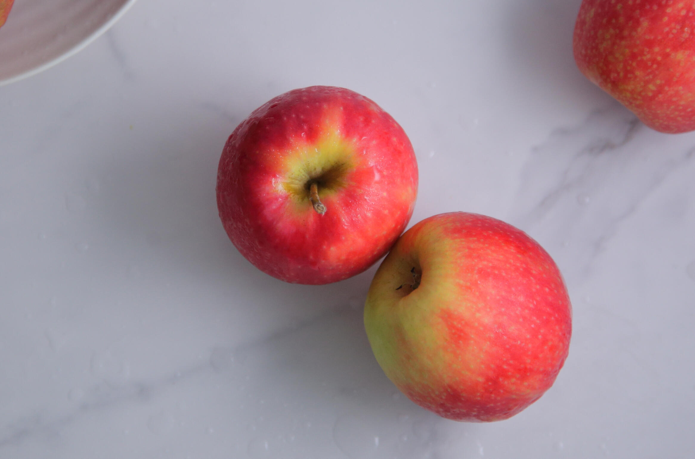 UK South East food photography - Apple in white background UK South East food photography - Apple in white background